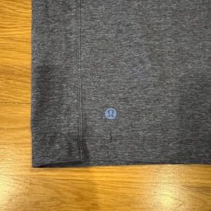 Lululemon men’s long sleeve